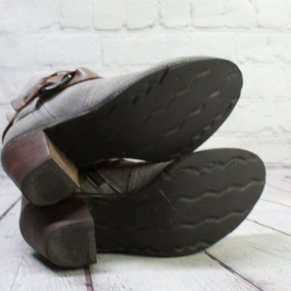 OTBT Bedford Gray Suede Side Zip Low Heel Ankle Boots Size 6.5 M - Picture 9 of 9